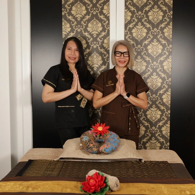 D Thai Massage Team